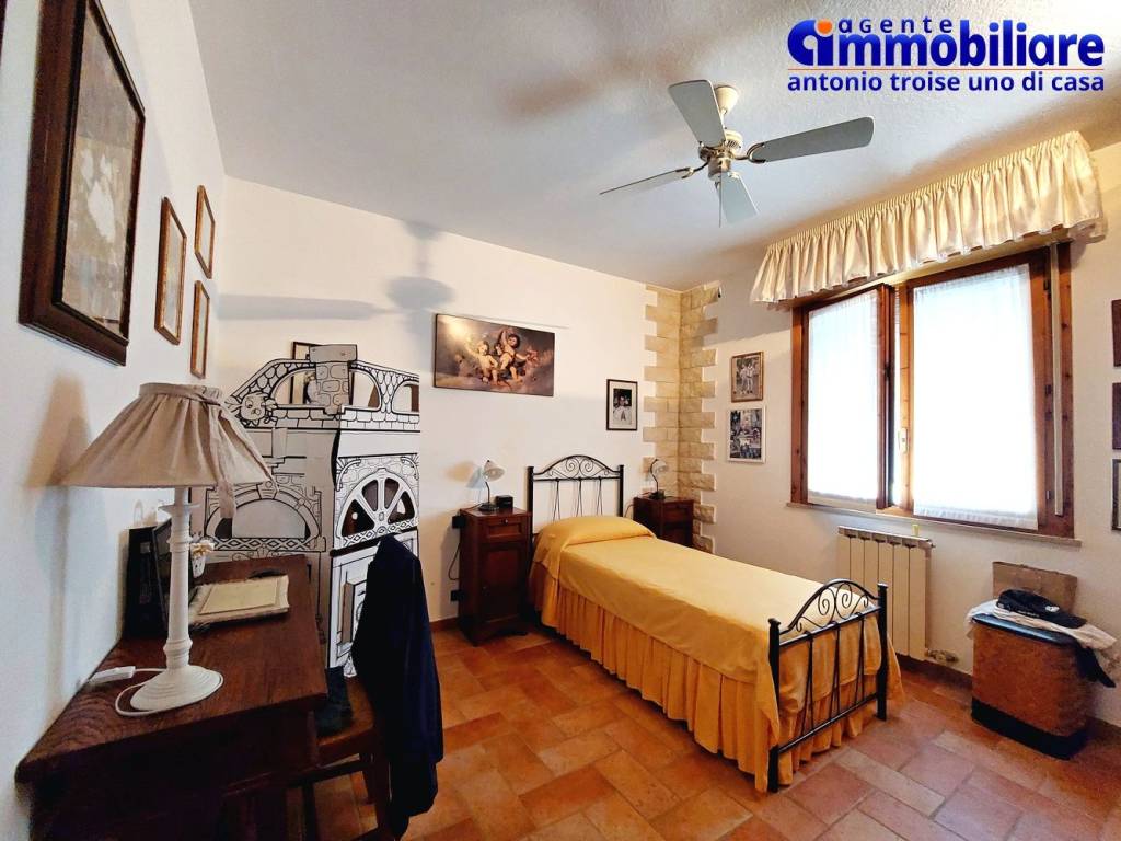 Appartamento a Montale in Via Ippolito Nievo - Foto 4