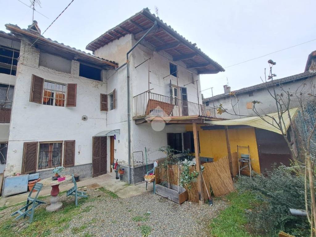 Casa indipendente a Cerrione in Via Roma, 8 - Foto 2