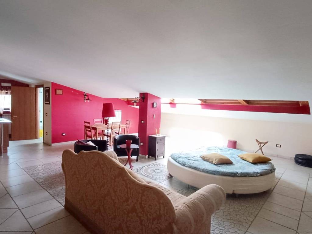 Attico / mansarda a Brusciano - Foto 3