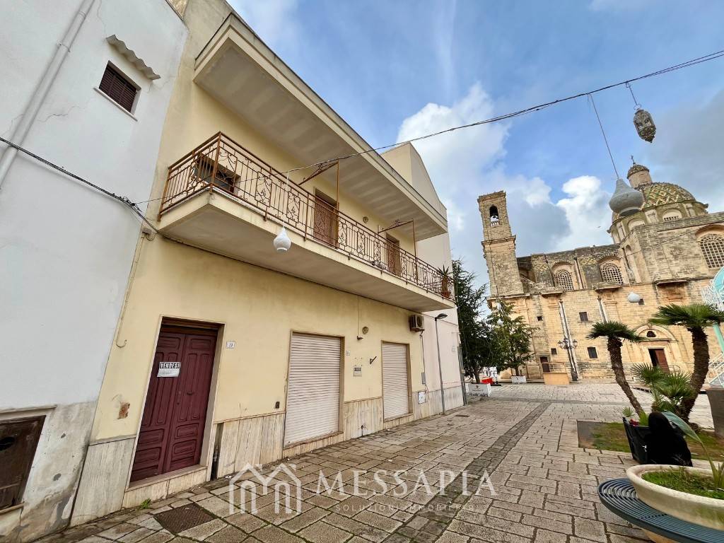 Casa indipendente a Taurisano in Piazza Castello - Foto 2
