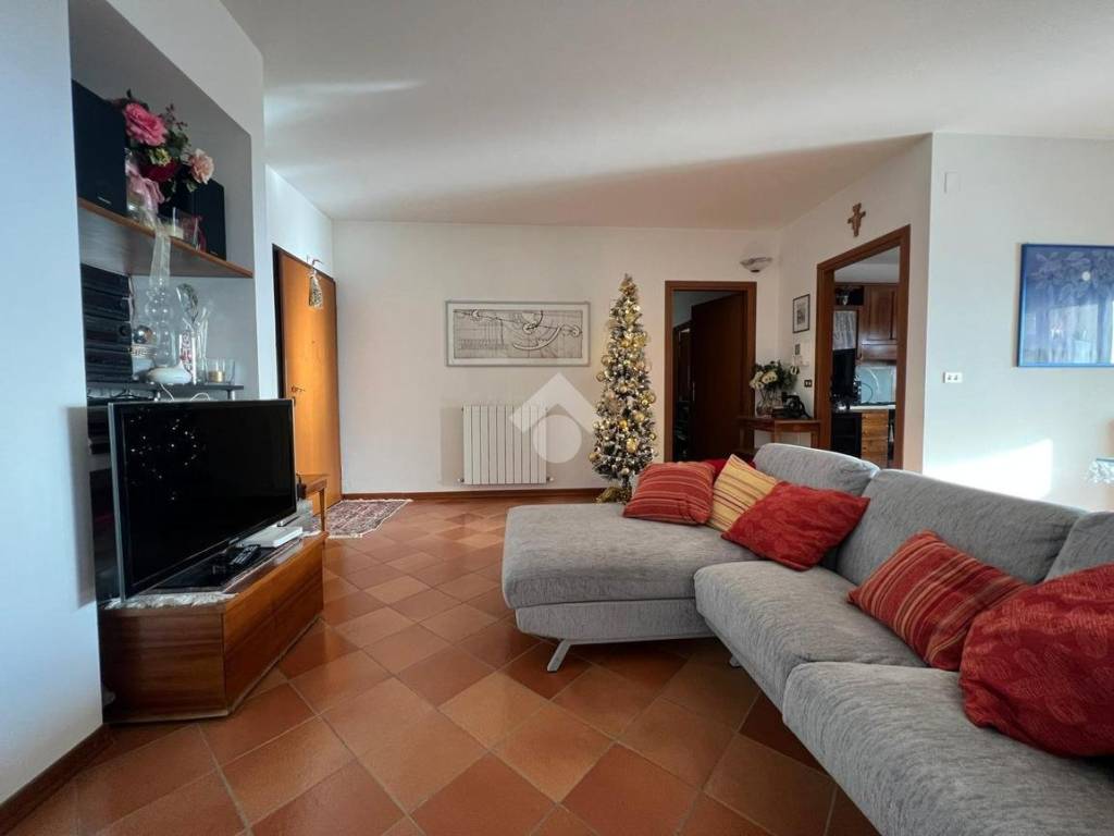 Appartamento a Perugia in via dei lillà, 92 - Foto 5