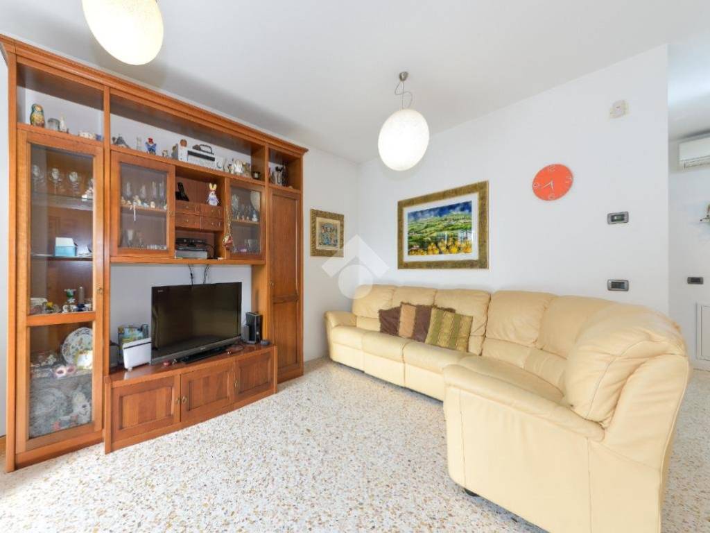 Casa indipendente a Mirano in Via Mazzini, 25 - Foto 2