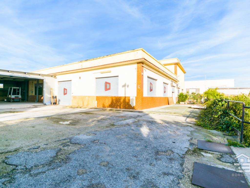 Immobile a Manfredonia in SS89 - Foto 5