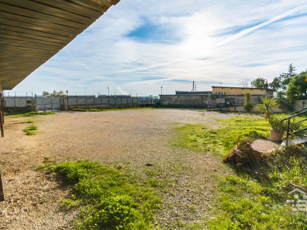 Immobile a Manfredonia in SS89 - Foto 4