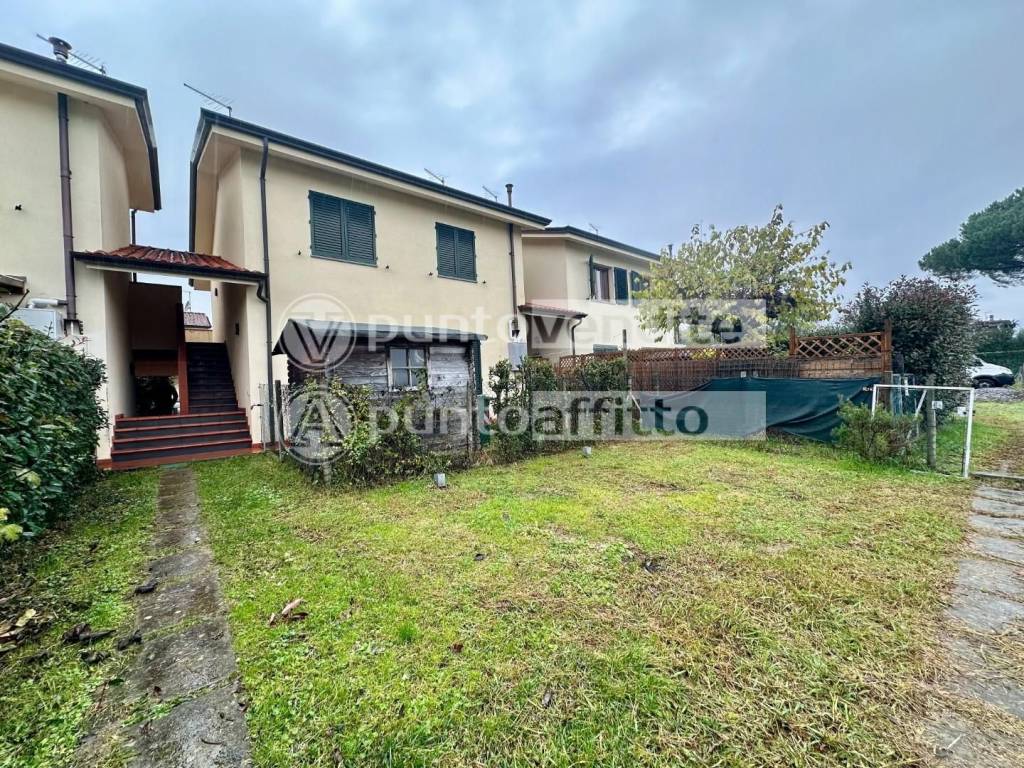 Appartamento a Lucca in Via delle Ville Prima, - Foto 4