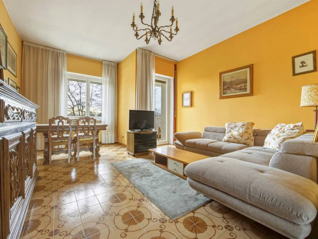 Appartamento a Arese in Via Giacomo Matteotti, 45 - Foto 2