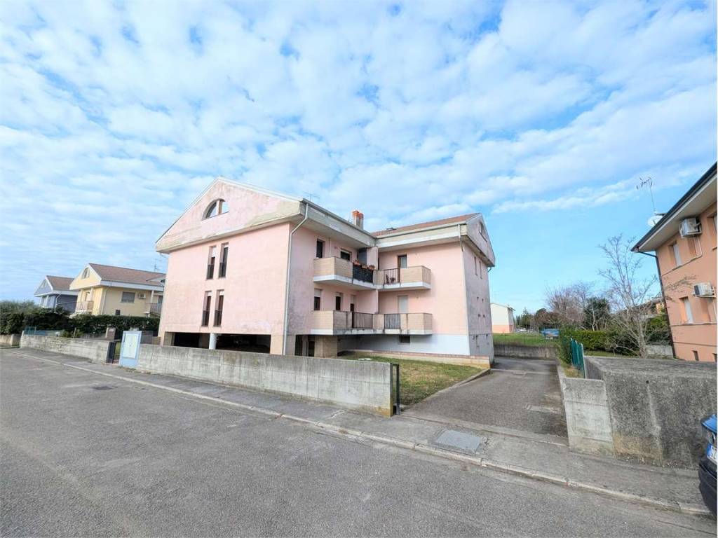 Appartamento a Terzo d'aquileia in Via Mezana - Foto 2