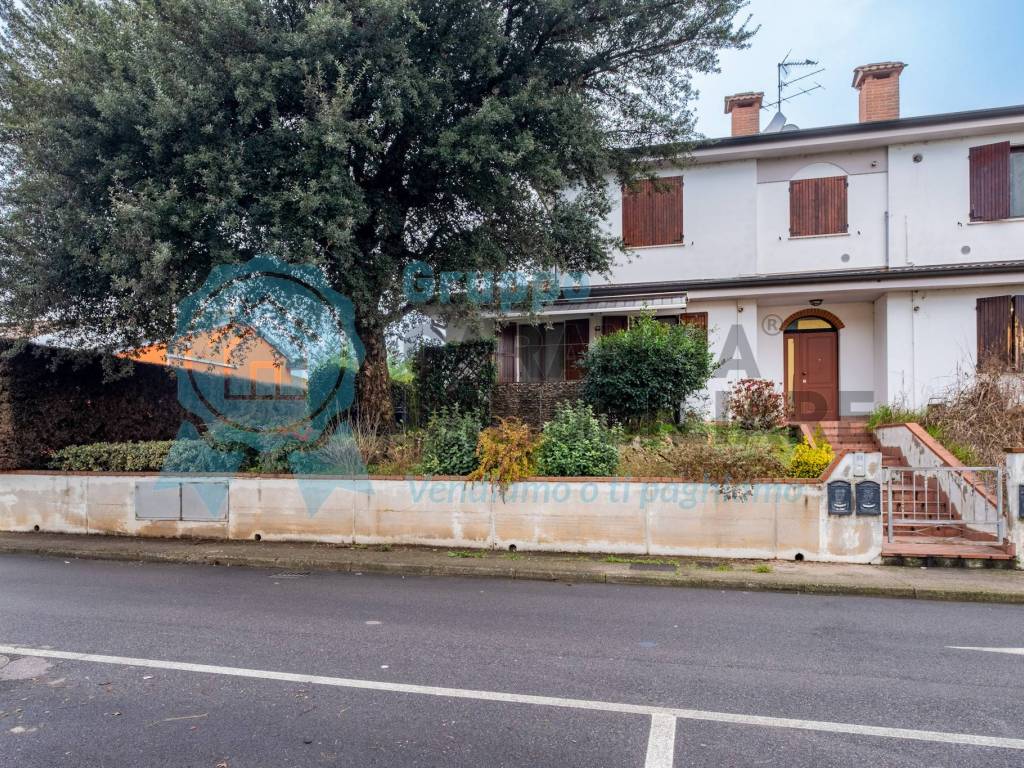 Appartamento a Motteggiana in Via Eugenio Dugoni - Foto 2