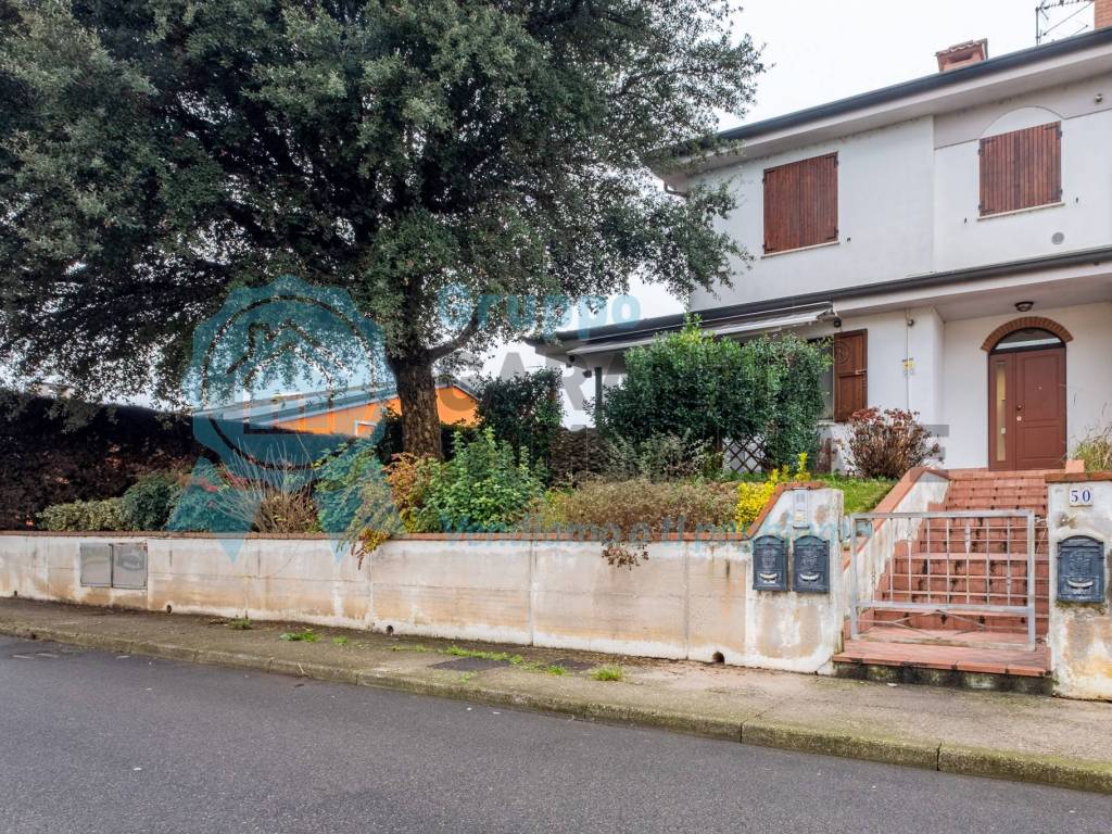 Appartamento a Motteggiana in Via Eugenio Dugoni - Foto 3