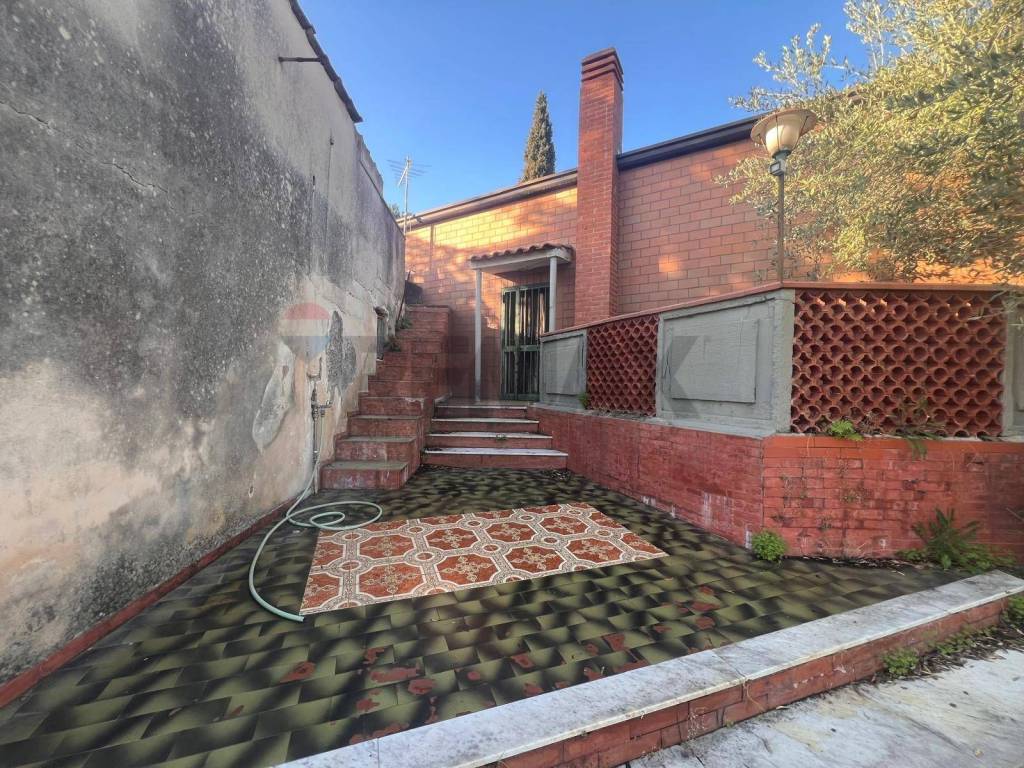 Casa indipendente a San pietro clarenza in Via Roma, 199 - Foto 3