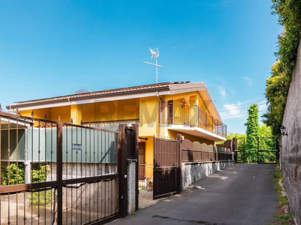 Villa a San giovanni la punta in Via del Pozzo - Foto 4