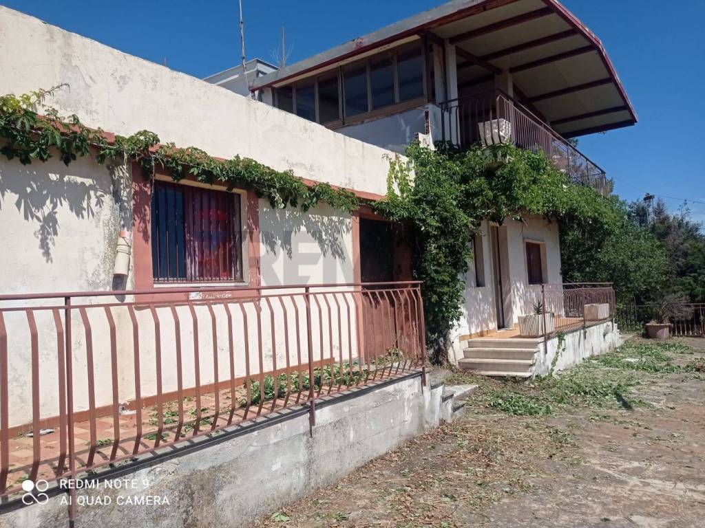 Rustico / casale a Piedimonte etneo in contrada argentera - Foto 4