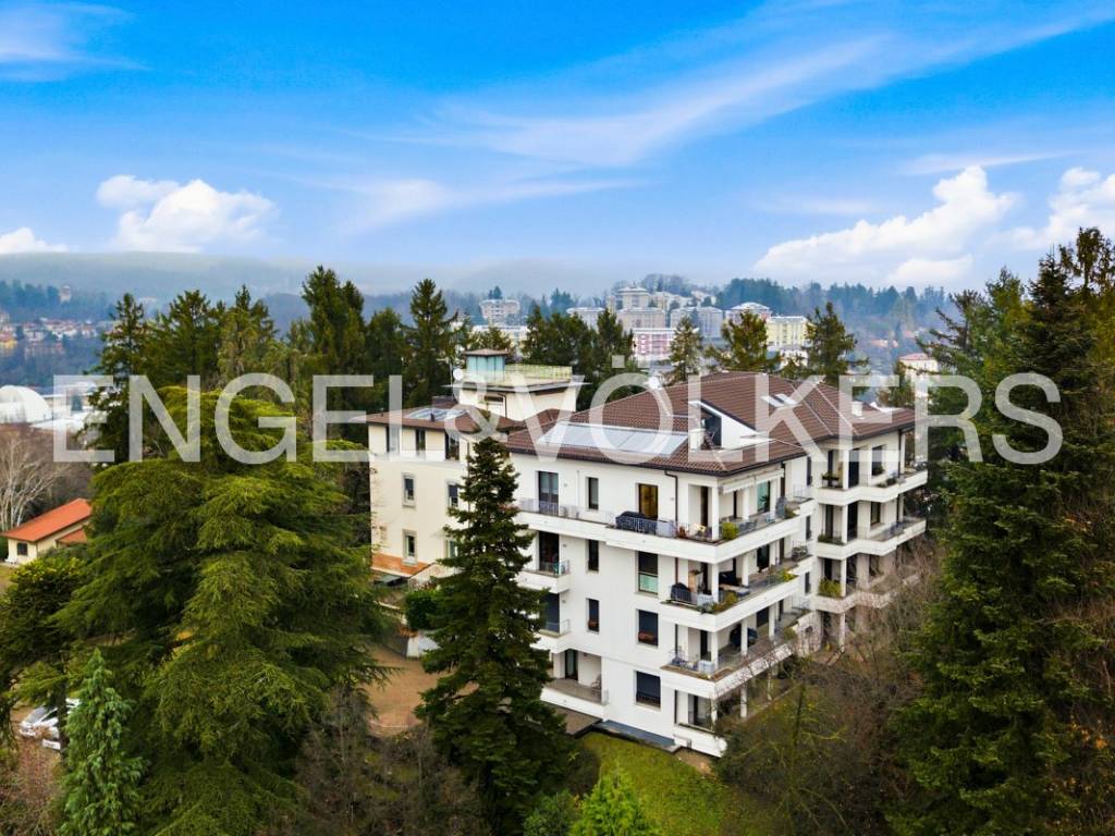 Appartamento a Varese in Via Lazzaro Palazzi, 12 - Foto 4