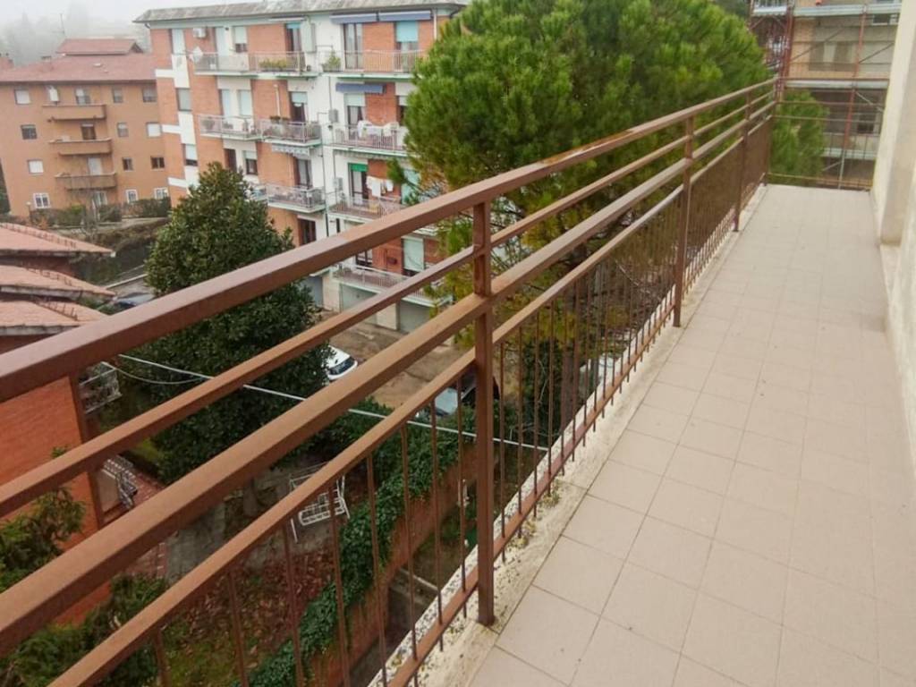 Appartamento a Macerata in Via Rosato Rosati - Foto 5