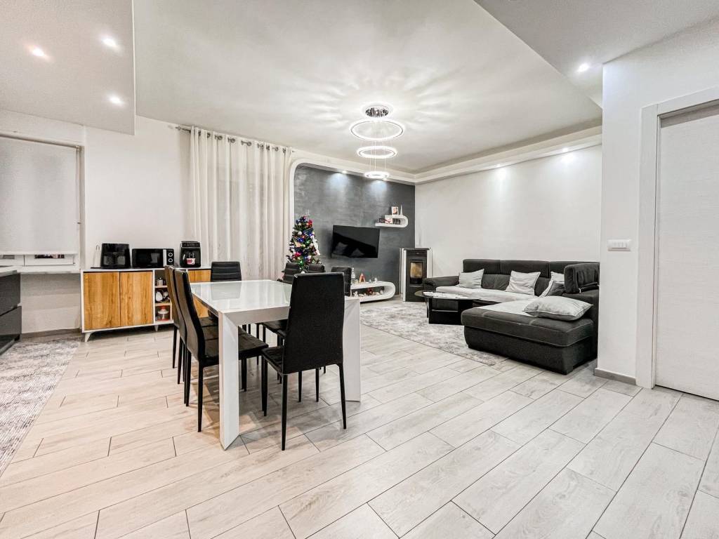 Appartamento a Montà in Via Alessandro Manzoni, 28 - Foto 2