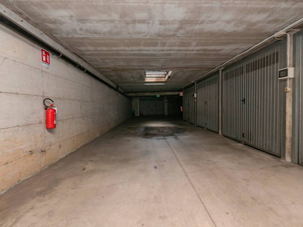 Box / garage a Orbassano in Via Circonvallazione Interna, 31 - Foto 3