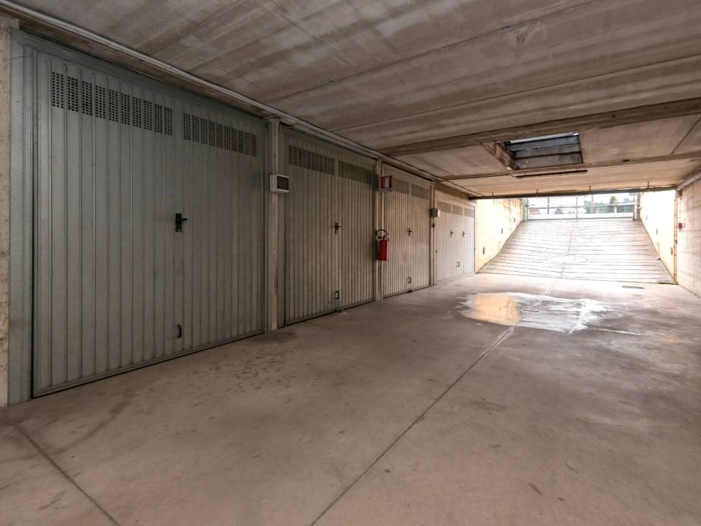 Box / garage a Orbassano in Via Circonvallazione Interna, 31 - Foto 5