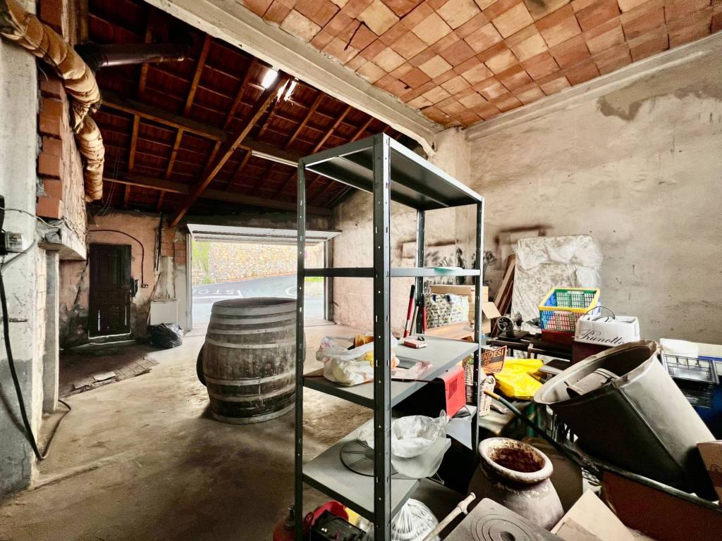 Box / garage a Imperia in Via Nazionale, 179 - Foto 3