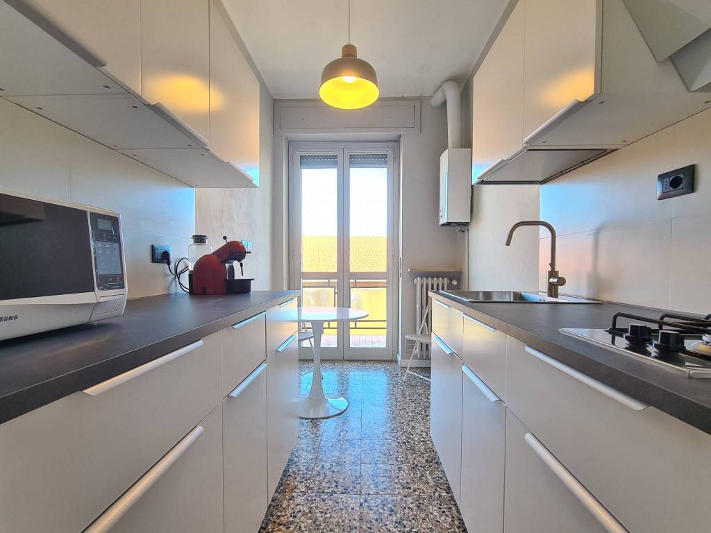Appartamento a Pavia in Via Nino Bixio, 7 - Foto 2