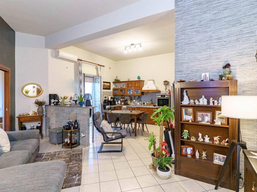 Appartamento a Mascalucia in Viale San Francesco , 7 - Foto 2