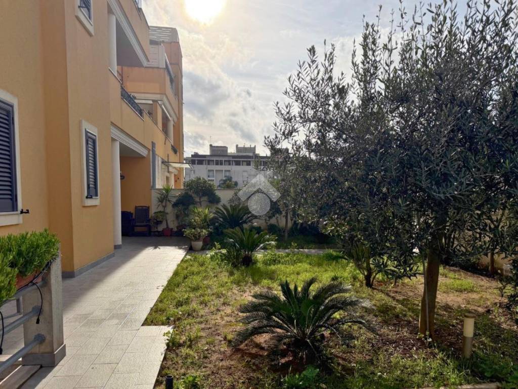 Appartamento a Lecce in Via Armando Povero, 12 - Foto 4