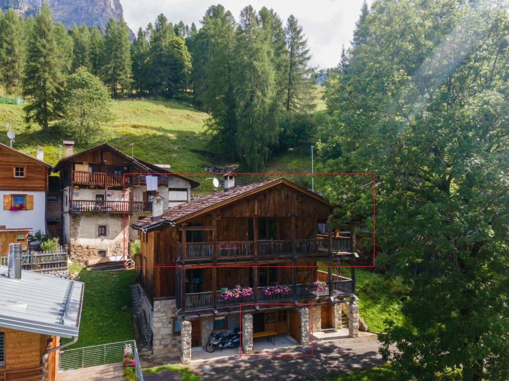 Appartamento a Selva di cadore in Via Zanuol - Foto 3