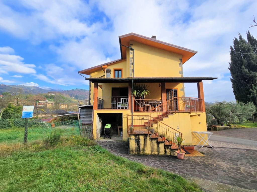 Rustico / casale a Montecatini-terme - Foto 2