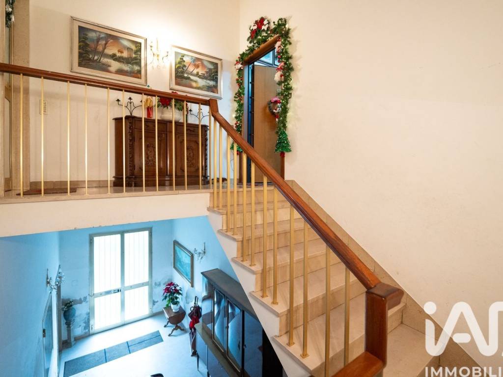 Appartamento a Campi bisenzio in Via san giusto - Foto 3