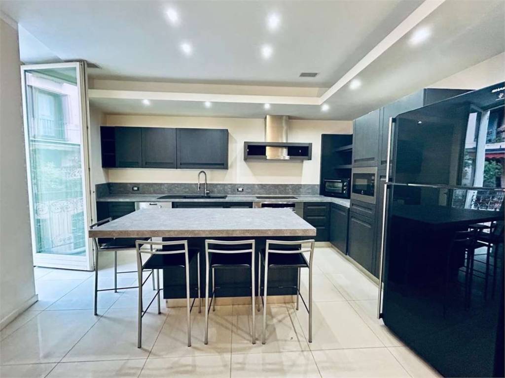 Appartamento a Sesto calende in Via Roma, 2 - Foto 5