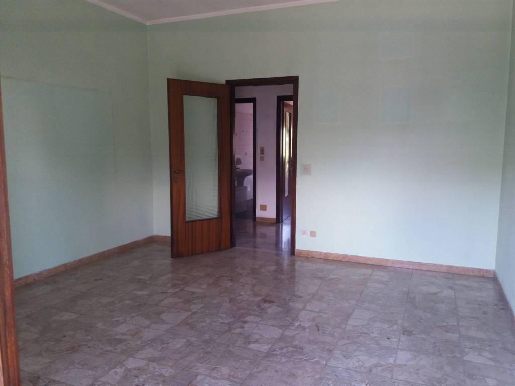 Appartamento a Alba in Strada Guarene - Foto 3