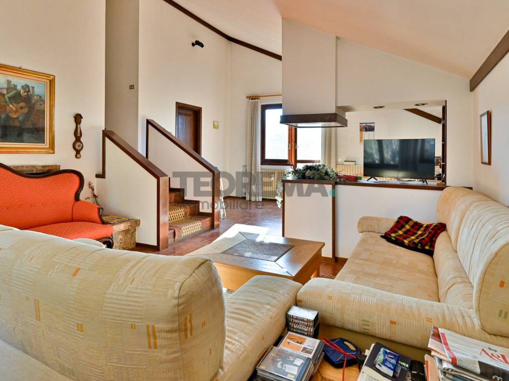 Attico / mansarda a Castione della presolana in Via Giuseppe Verdi, 10 - Foto 4