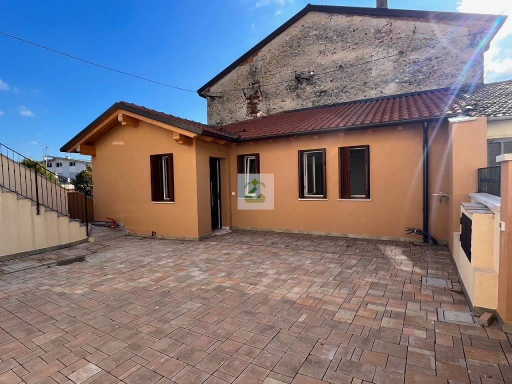 Villa a Schio in Via Don Francesco Faccin, 35 - Foto 3