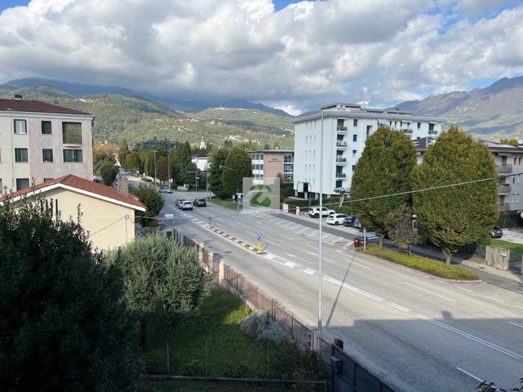 Appartamento a Schio in Via Don Francesco Faccin, 35 - Foto 4