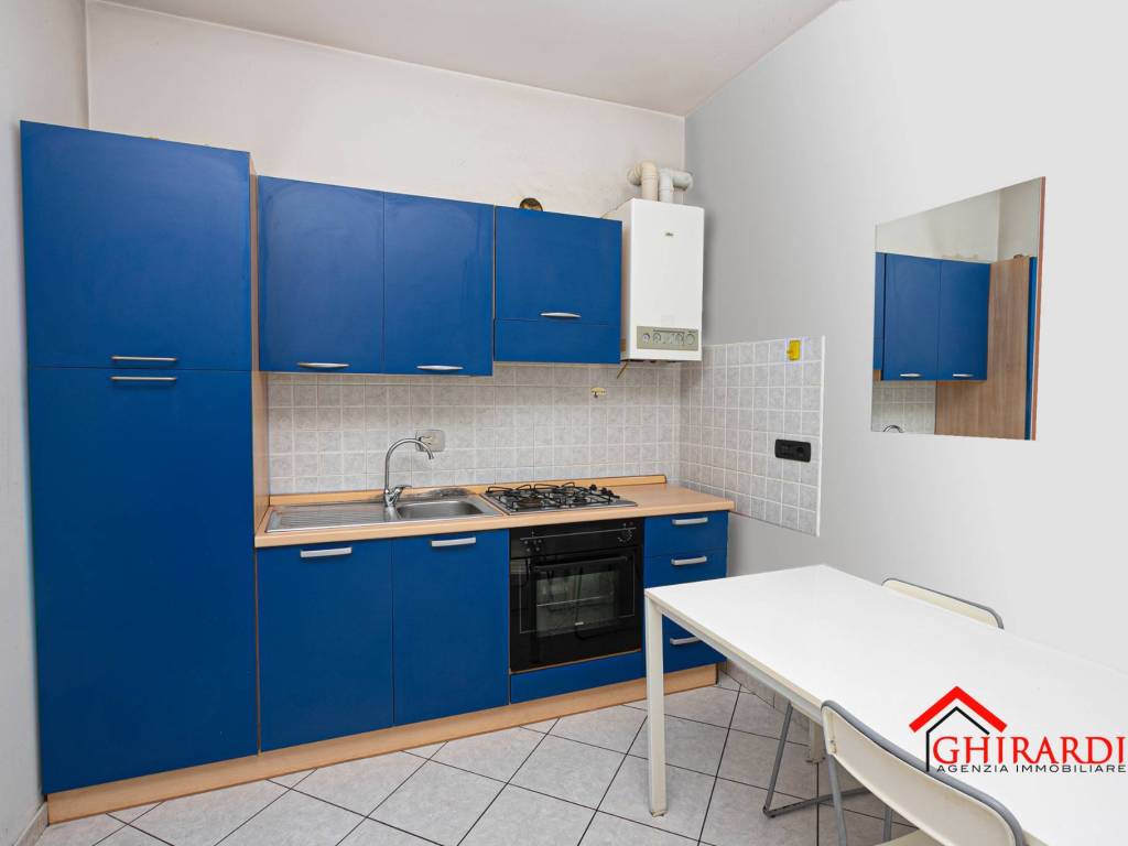 Appartamento a Genova in Via Ciro Menotti, 13 - Foto 5