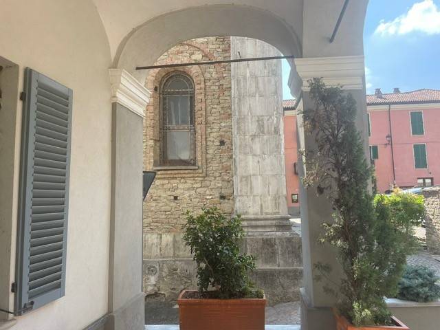 Villa a Vesime in Piazza Vittorio Emanuele II - Foto 2