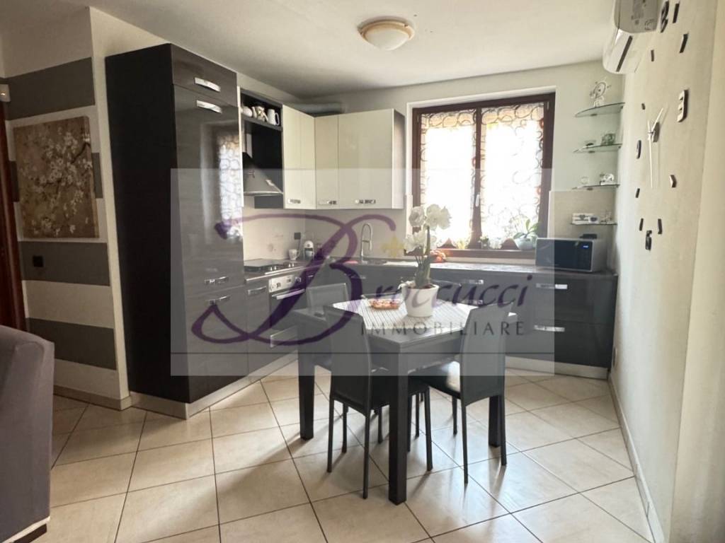 Appartamento a Arcisate - Foto 5