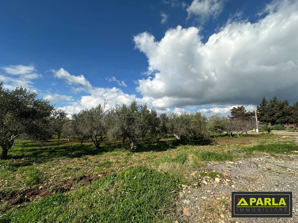 Terreno a Canicattì in Via Rinazzi - Foto 3