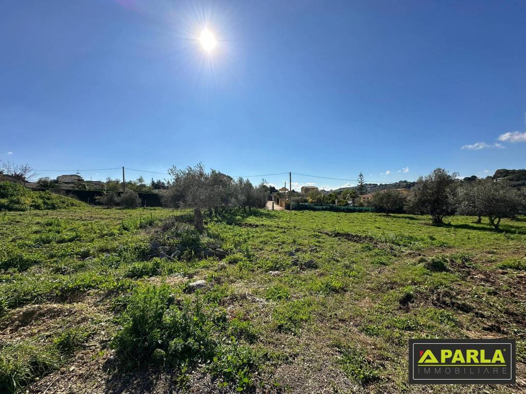 Terreno a Canicattì in Via Rinazzi - Foto 4