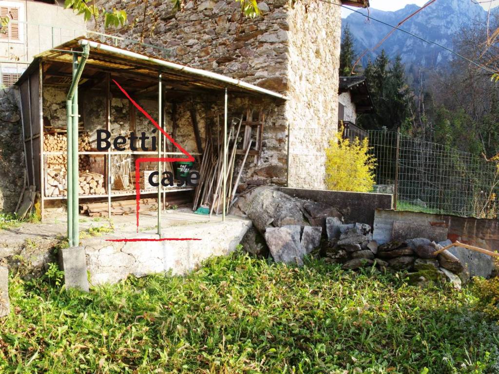 Casa indipendente a Roncobello in Via Foppa Cava, 9 - Foto 3