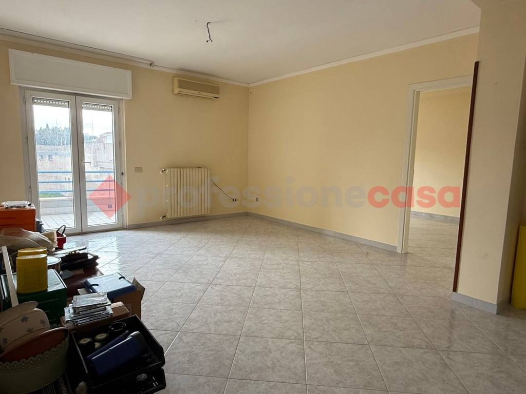 Appartamento a Crispiano in Via Alcide De Gasperi, 42 - Foto 2