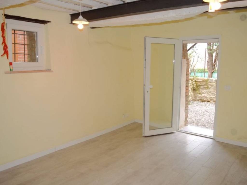 Appartamento a Castiglione del lago in Via del Giglio - Foto 2