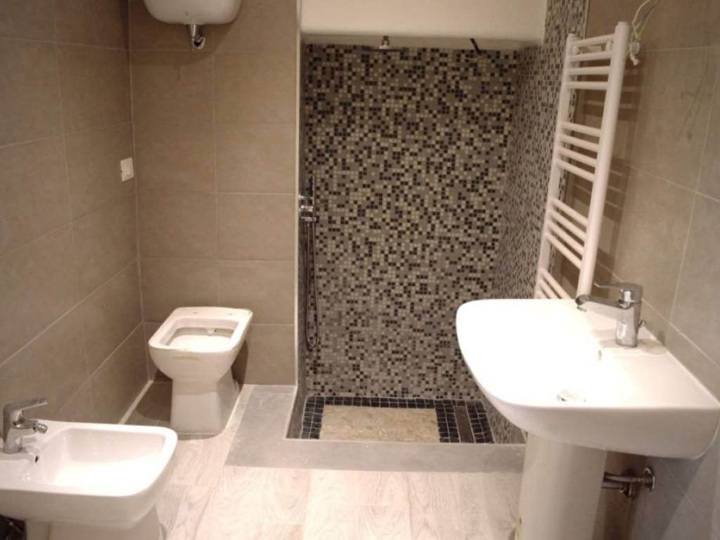 Appartamento a Castiglione del lago in Via del Giglio - Foto 5