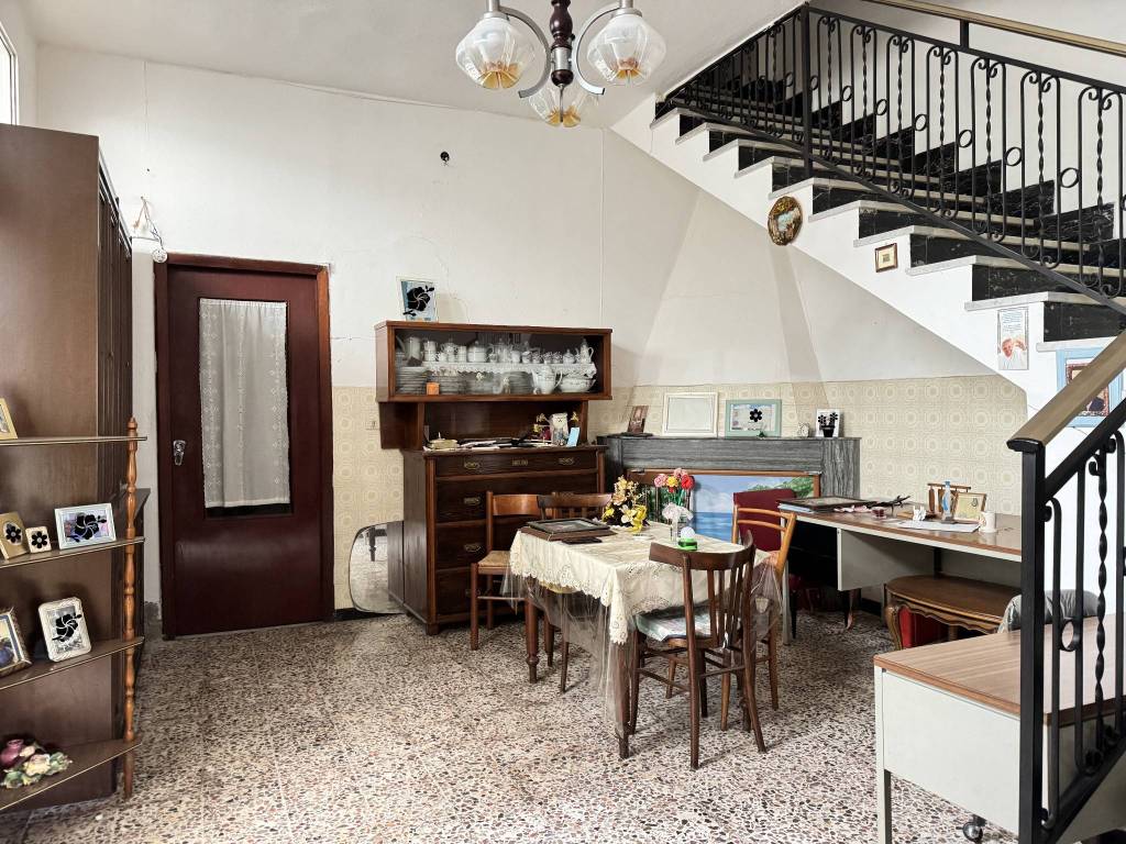 Casa indipendente a San vito in Via Chiesa, 108 - Foto 4