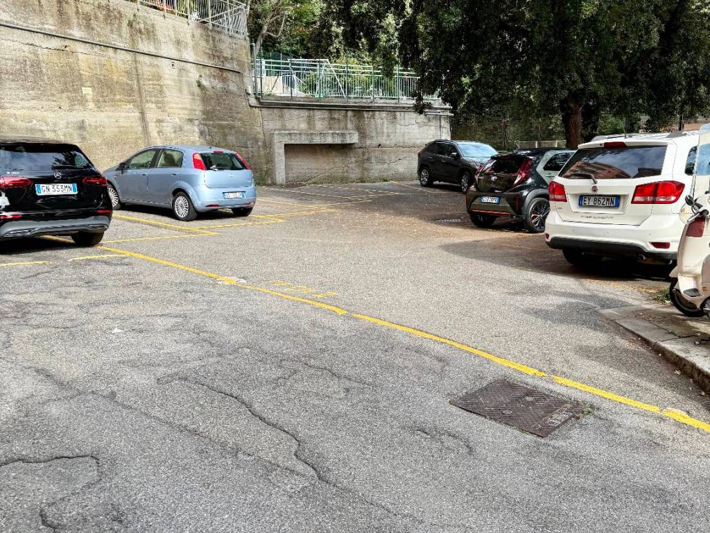 Appartamento a Genova in Via Sotto il Monte, 2 - Foto 4