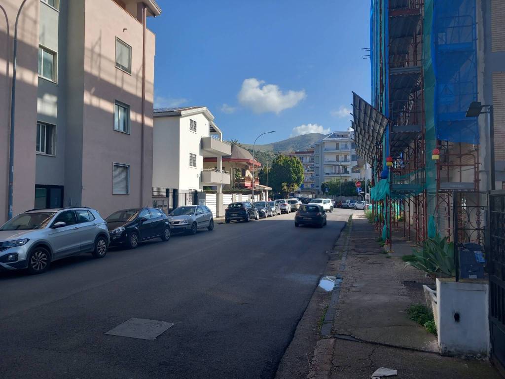Appartamento a Caserta in Via Domenico Cimarosa - Foto 2