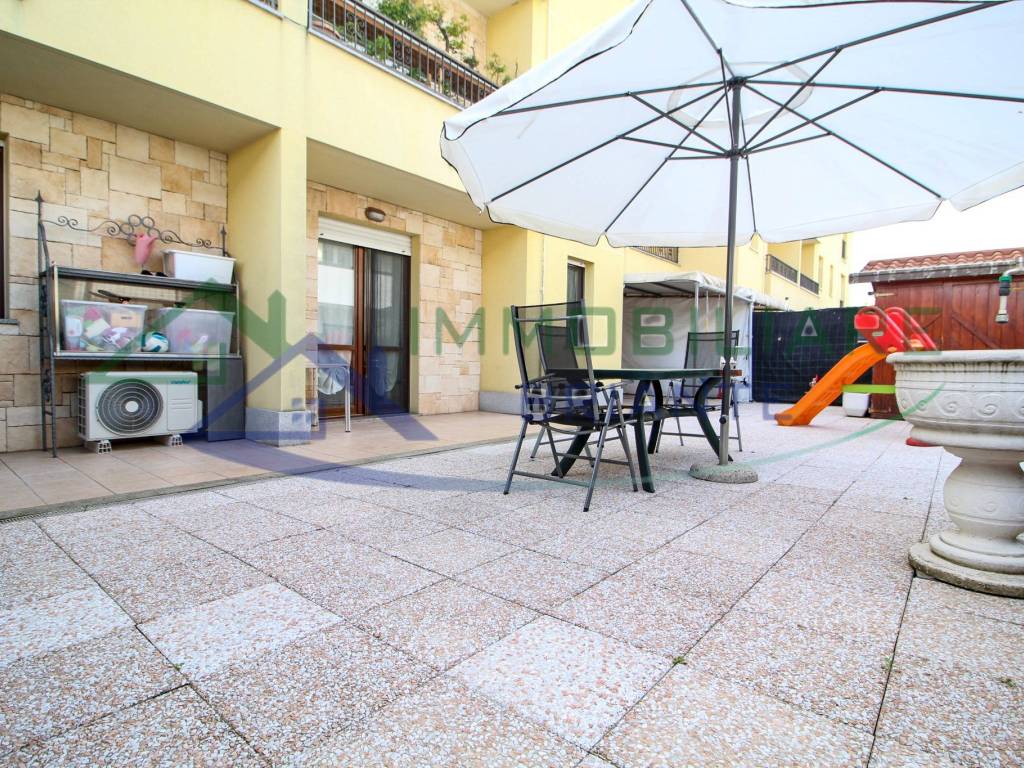 Appartamento a Busto arsizio in Via del Fiordaliso - Foto 3