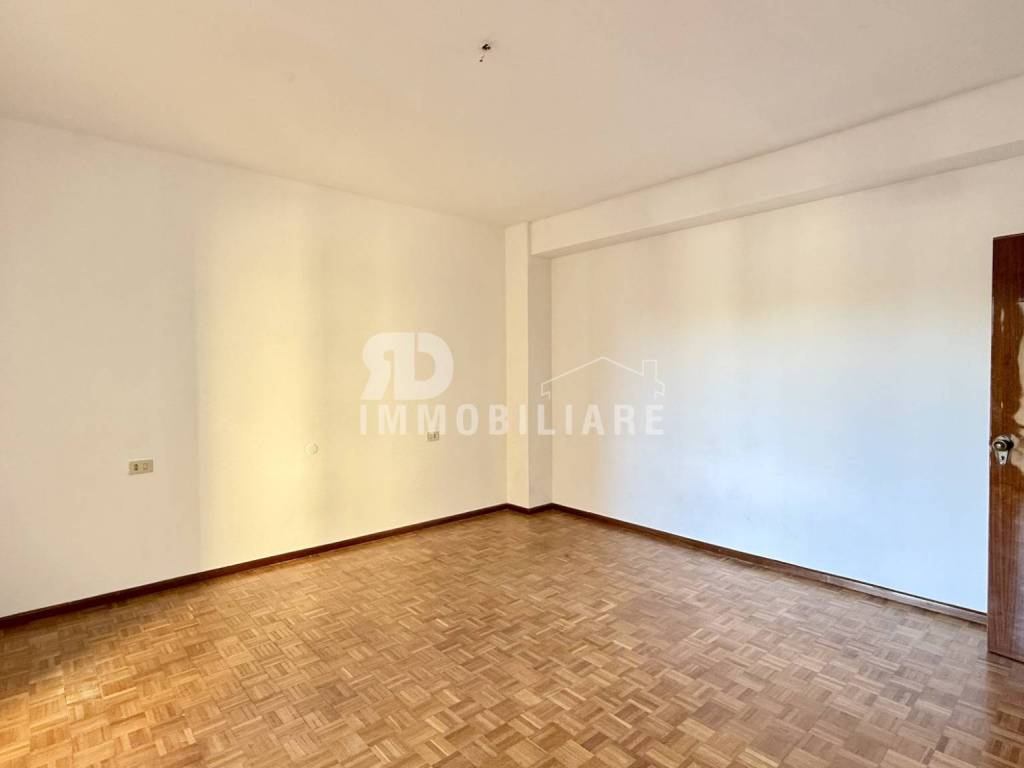 Appartamento a Riccione in Viale Giuseppe Galliano - Foto 2