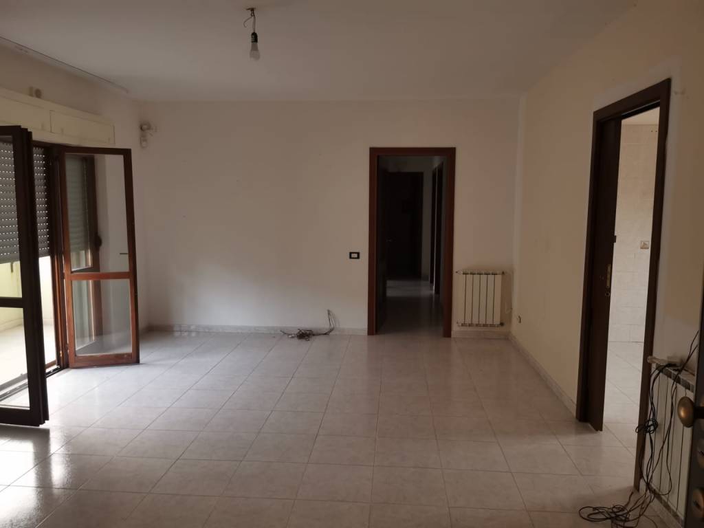 Appartamento a Crotone in Via Arabia Saudita - Foto 3