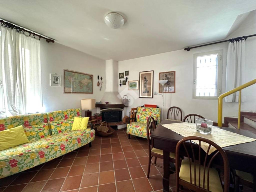Casa indipendente a Genola in Via Reyneri, 4 - Foto 4