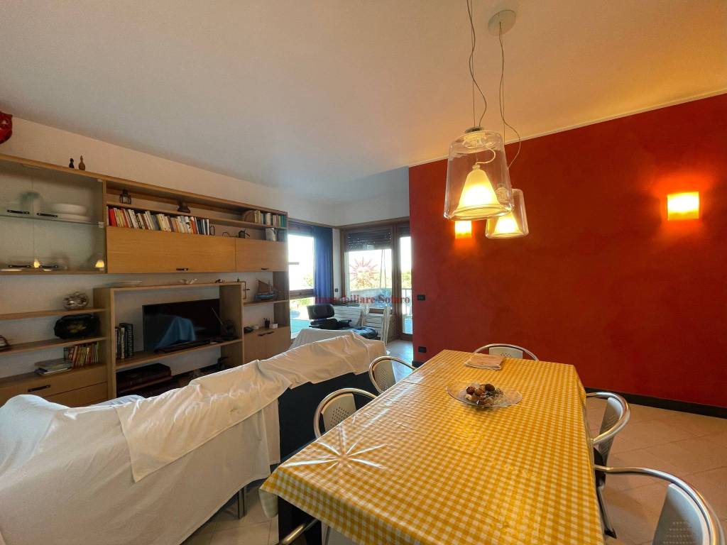 Appartamento a Varazze in Via Genova, 135 - Foto 2